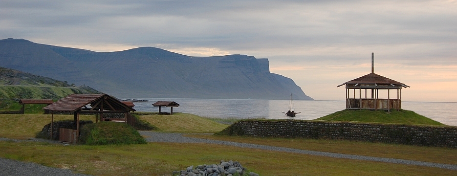Thingeyri viikingiküla Islandil ja laev Vesteinn